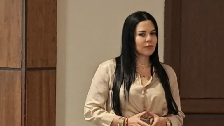 Capturan en España a Karla Saud Calero, presunto nexo de Progen para la compra de generadores 'chatarra'