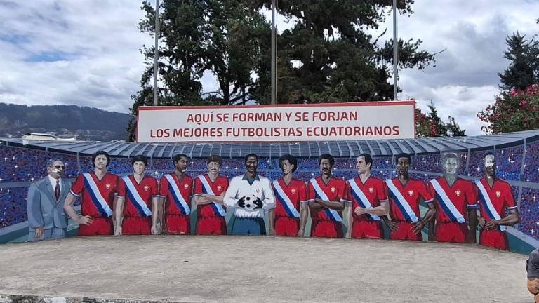 El Nacional denuncia irregularidades en la elección de sus 11 glorias para el nuevo mural