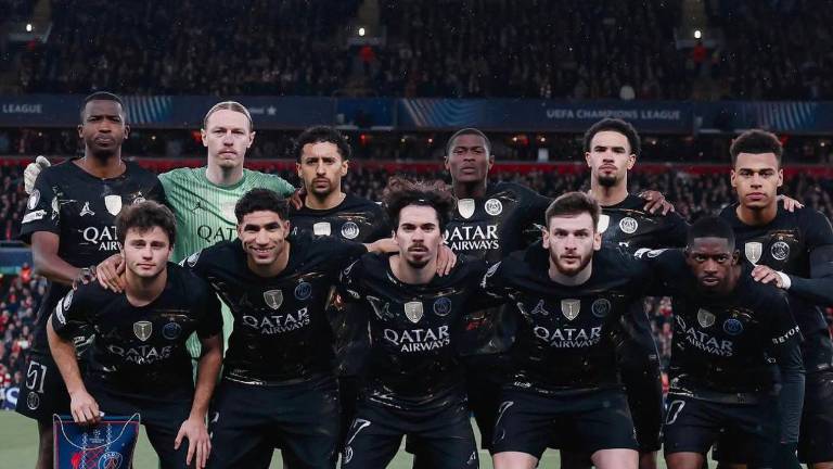 Presentación del once inicial de PSG en el partido por la vuelta de cuartos de final de la Champions League.