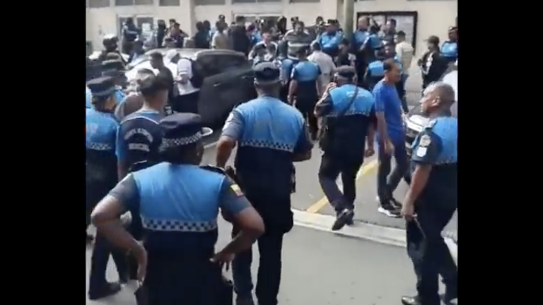 Incidente con agentes municipales en Guayaquil por reclamos por pagos: alcaldesa responde