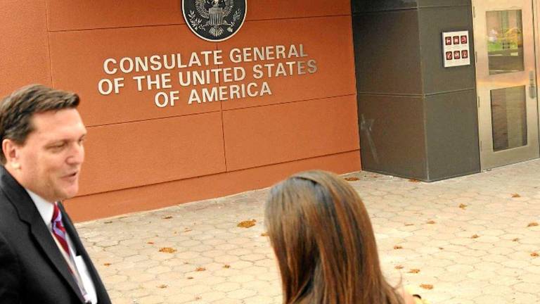 Embajada de EEUU cancela citas para visas por violencia en Ecuador