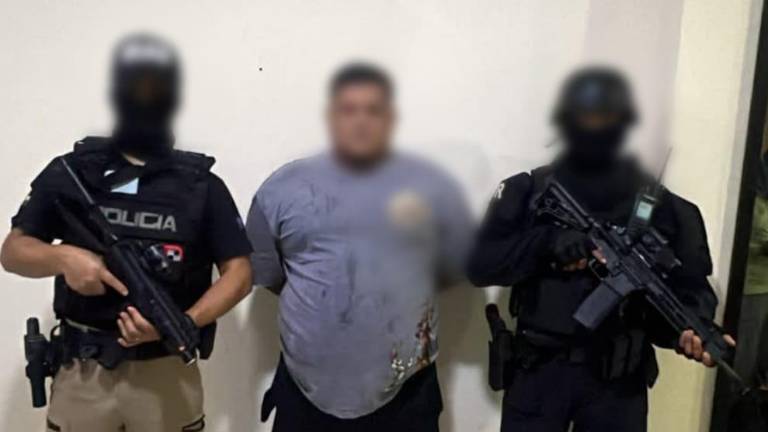 Golpe a Los Lobos en Manabí y Quito: capturan a individuos de interés penal relevante en varios allanamientos