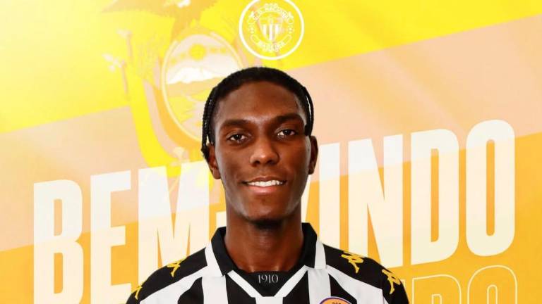 Allen Obando, nuevo jugador del Nacional de Madeira.