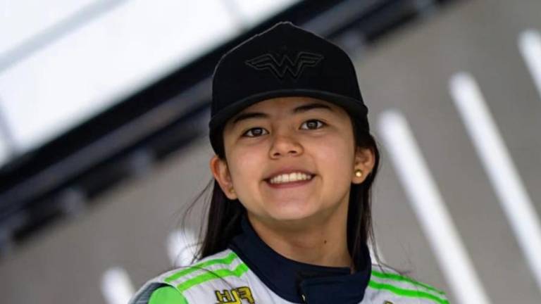 Doménika Arellano: La prodigio del karting ecuatoriano de 14 años