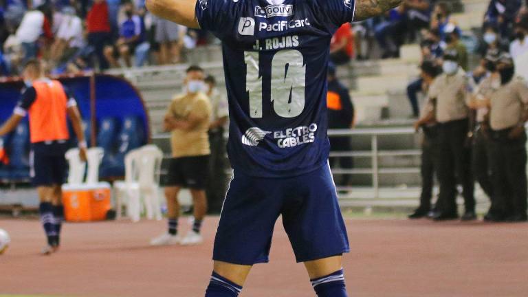 Un juez falló en contra de Emelec: jugará sus partidos sin hinchas