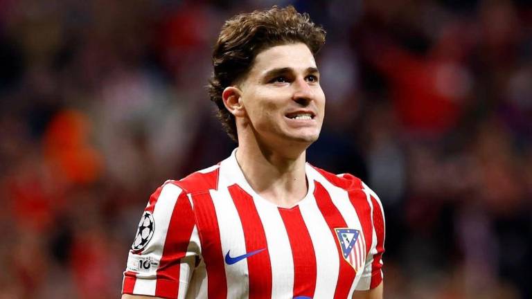 Julián Álvarez celebrando el empate del Atlético de Madrid frente al Arsenal.