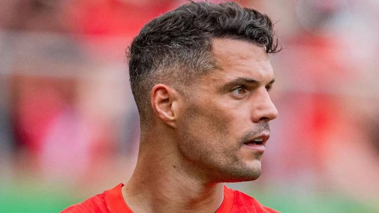 Granit Xhaka podría ir a prisión tras admitir que falsificó un certificado de COVID-19