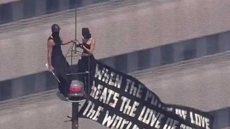 Arrestan a pareja que escaló el Empire State Building para una propuesta de matrimonio