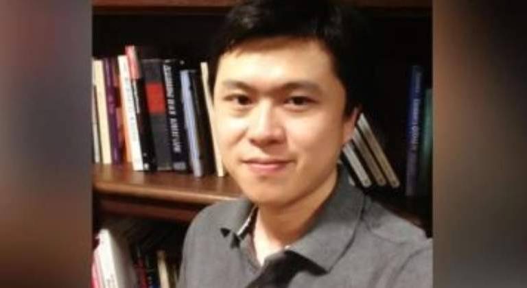 Asesinan a científico chino que investigaba mecanismos celulares del COVID-19