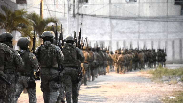 Penitenciaria del Litoral: Militares hallan más armas, droga, celulares y hasta videoconsolas en una nueva incursión