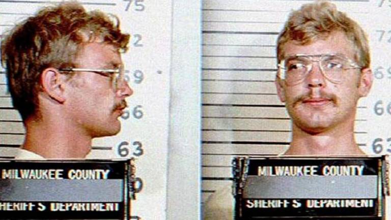 Polémica por disfraz del asesino serial Jeffrey Dahmer en Halloween