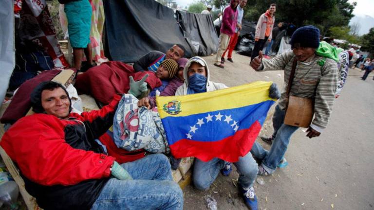 Ecuador otorgará amnistía migratoria y regularizará a venezolanos