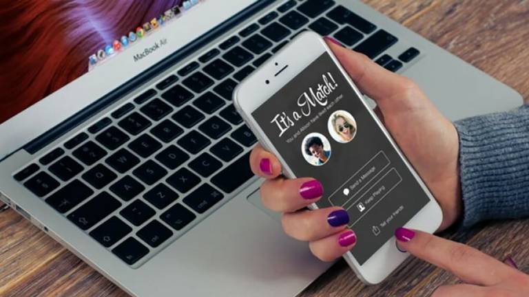 Piden a Tinder compartir los datos personales de usuarios