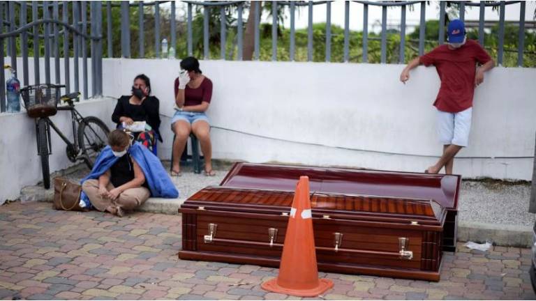 En peligro servicios de funerarias para afiliados a IESS