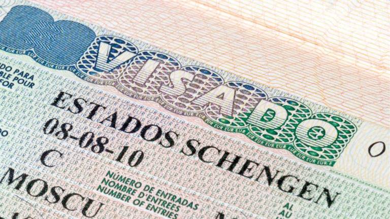 Viajar a Europa será más estricto: Comisión Europea endurecerá los visados Schengen desde 2026