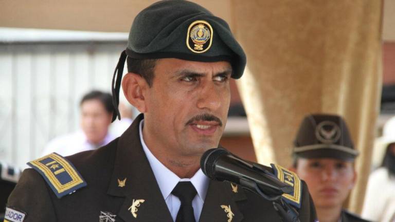 El general Víctor Hugo Zárate asume el mando de la Policía en la zona 8
