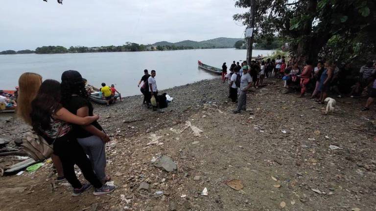 Naufragio de canoa en río Daule deja cinco fallecidos: Fiscalía abrió investigación previa