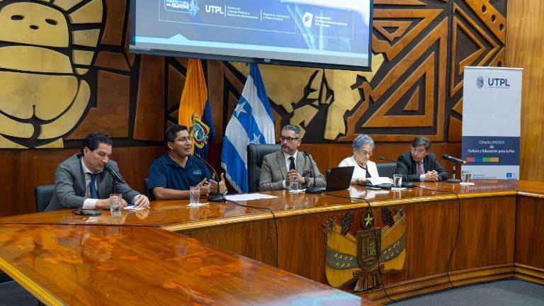 La Universidad Técnica Particular de Loja (UTPL) organizó en Guayaquil la Cumbre de Seguridad, Conflicto y Paz.