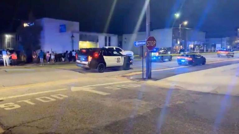 Masacre de jóvenes durante fiesta de cumpleaños en Estados Unidos deja al menos cuatro muertos y decenas de heridos