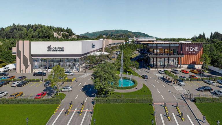 Nuevas plazas buscan mover el comercio y el turismo en Guayaquil y Quito