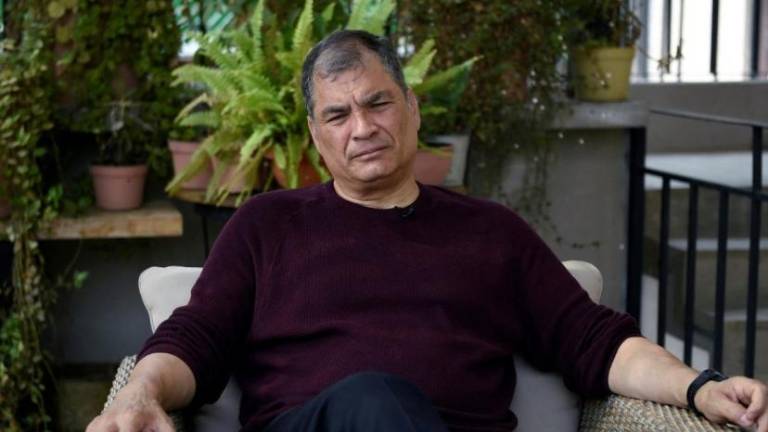 Gobierno filtra 'audio de la conspiración' que vincula a Rafael Correa con estrategia sobre el caso Porsche