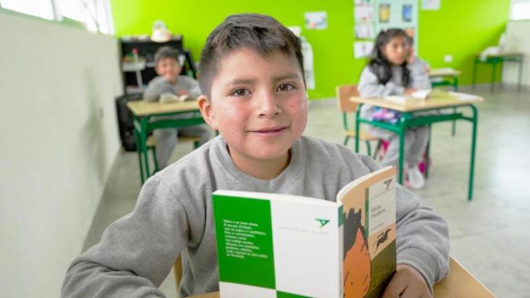 Abren matrículas 2025-2026 para instituciones fiscales de la Sierra y Amazonía: así será el proceso de inscripciones