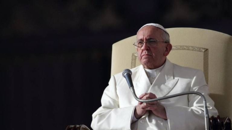 Pobres, presos y migrantes estarán en 'la primera línea' de la despedida del Papa Francisco