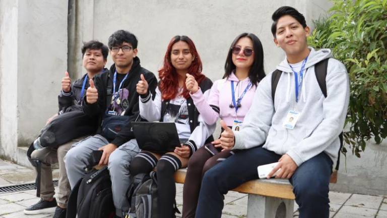 Amplían cupos para la educación superior pública 2026: así puede postular a universidades e institutos