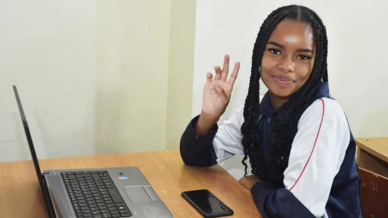 Becas 'Because He Is Nice 2026': Gobierno amplía plazo para postular a más de 150.000 cupos gratuitos