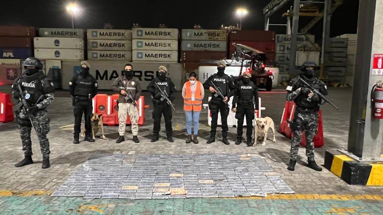 Contenedores con cocaína valorada en USD 7,1 millones son interceptados en el puerto de Posorja