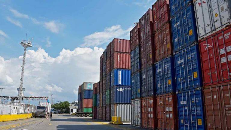 El Gobierno colombiano analiza aumentar el arancel a nuevas subpartidas, entre ellas productos agroalimentarios de Ecuador.