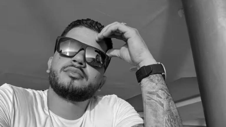 Asesinan al influencer Jonathan Palma y a dos jóvenes en ataque armado en Manta