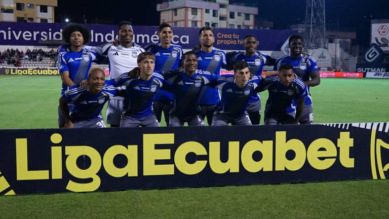 Presentación del once inicial en el último partido disputado de Emelec por LigaPro.