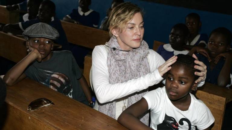 Madonna, autorizada para adoptar otros dos niños en Malaui