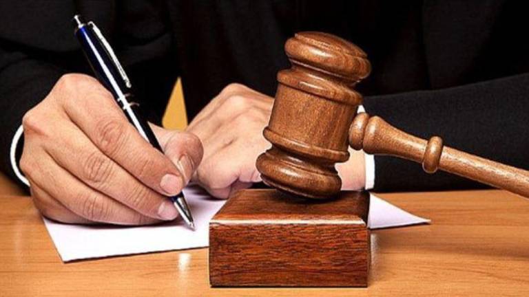 Piden protección y seguridad para juez de Puebloviejo: sujetos atacaron con disparos su dependencia, pero se salvó