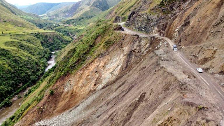Vía Lita- San Lorenzo se declarará en emergencia en los próximos días, según ministro de Transporte