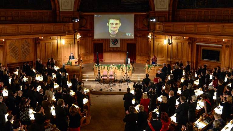 Edward Snowden recibe el &#039;&#039;Nobel Alternativo&#039;&#039;