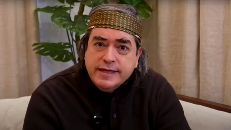 Jaime Bayly relata una mala experiencia en el Aeropuerto José Joaquín de Olmedo de Guayaquil.