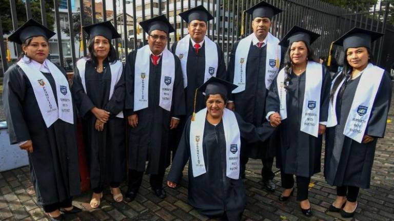 ¡Solo 100 cupos disponibles! Convocan a programa gratuito para bachillerato acelerado en Quito: estos son los requisitos