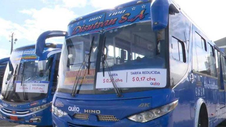 Compañía de buses urbanos empezará a cobrar nueva tarifa en Quito