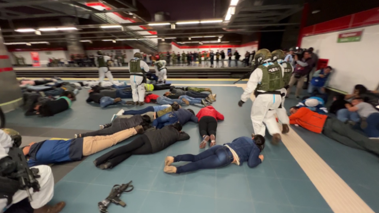 Metro de Quito: se registra simulacro de amenaza terrorista con armas químicas
