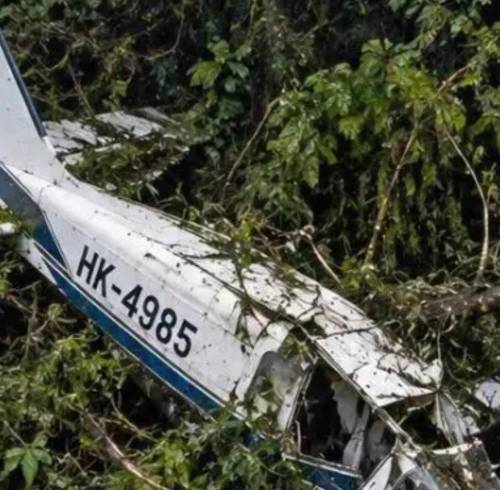 Hallan muertos a los cinco ocupantes de una avioneta que había desaparecido en Colombia