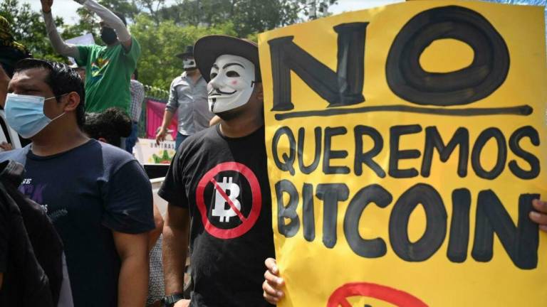 El Salvador adoptará el bitcoin como moneda en medio de un fuerte escepticismo