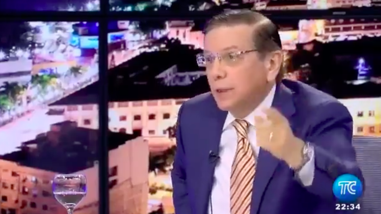 Empresas vinculadas al partido Podemos de España habrían recibido pagos millonarios de la Embajada de Ecuador