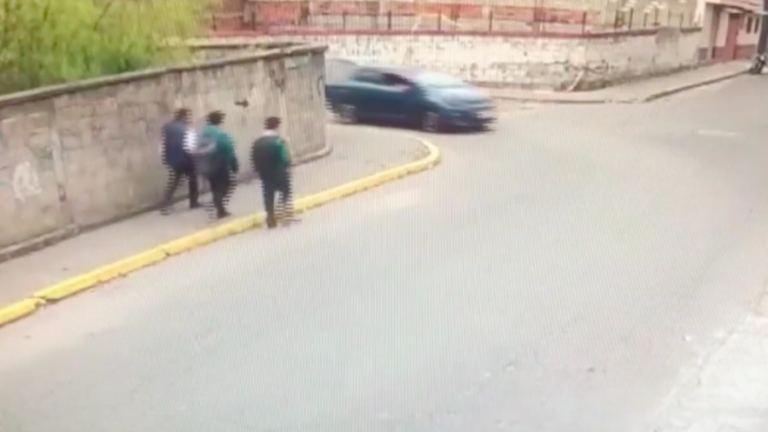 Dos estudiantes se salvaron de ser secuestrados por un desconocido en Quito