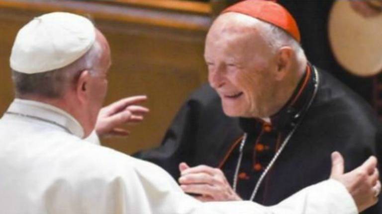 McCarrick, el cura católico de más alto rango y que era un depredador sexual; tres papas conocieron los rumores