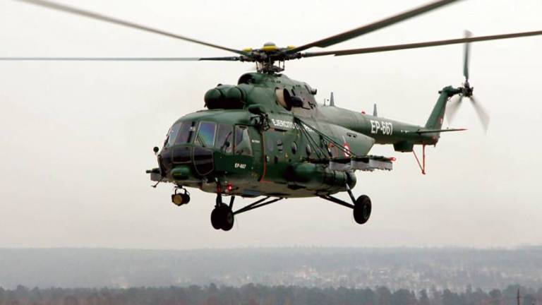 7 personas murieron al estrellarse helicóptero peruano cerca de la frontera con Ecuador