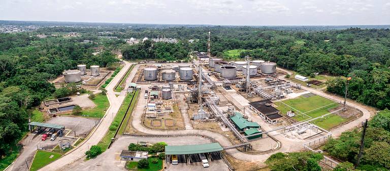 Petroecuador refuta denuncia ambientalista y expone sus licencias ISO