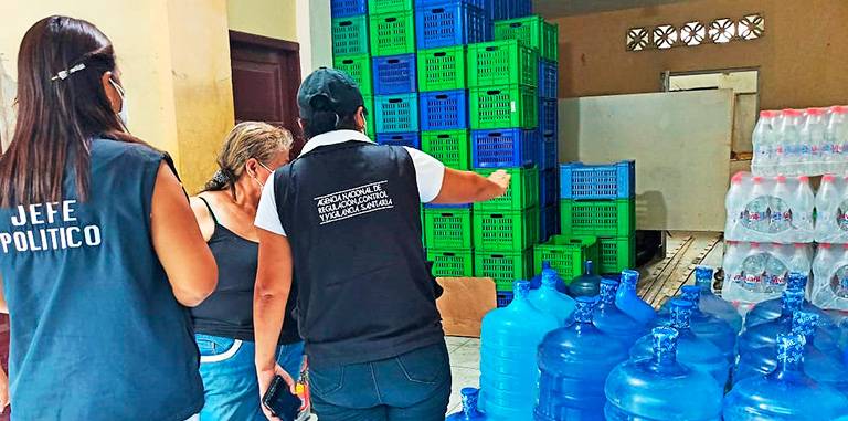 Arcsa tomó medidas frente a la intoxicación por agua potable en Santa Rosa