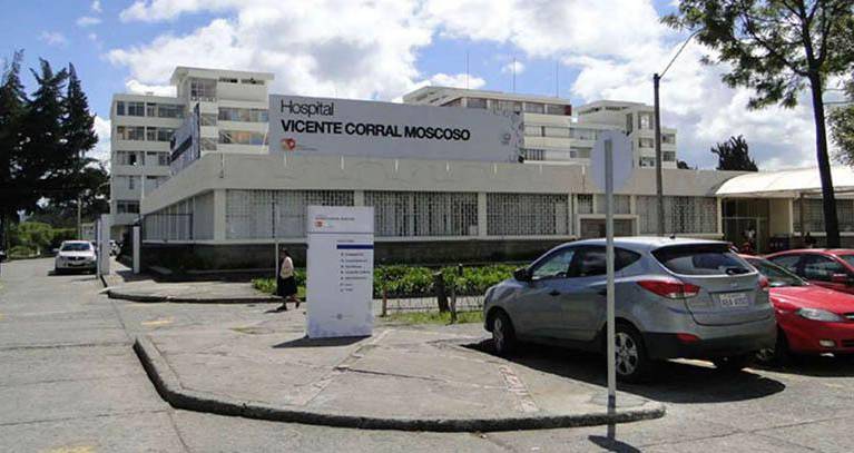 Cada vez más crítica la falta de oxígeno medicinal en hospital de Cuenca, denuncia el Gobierno
